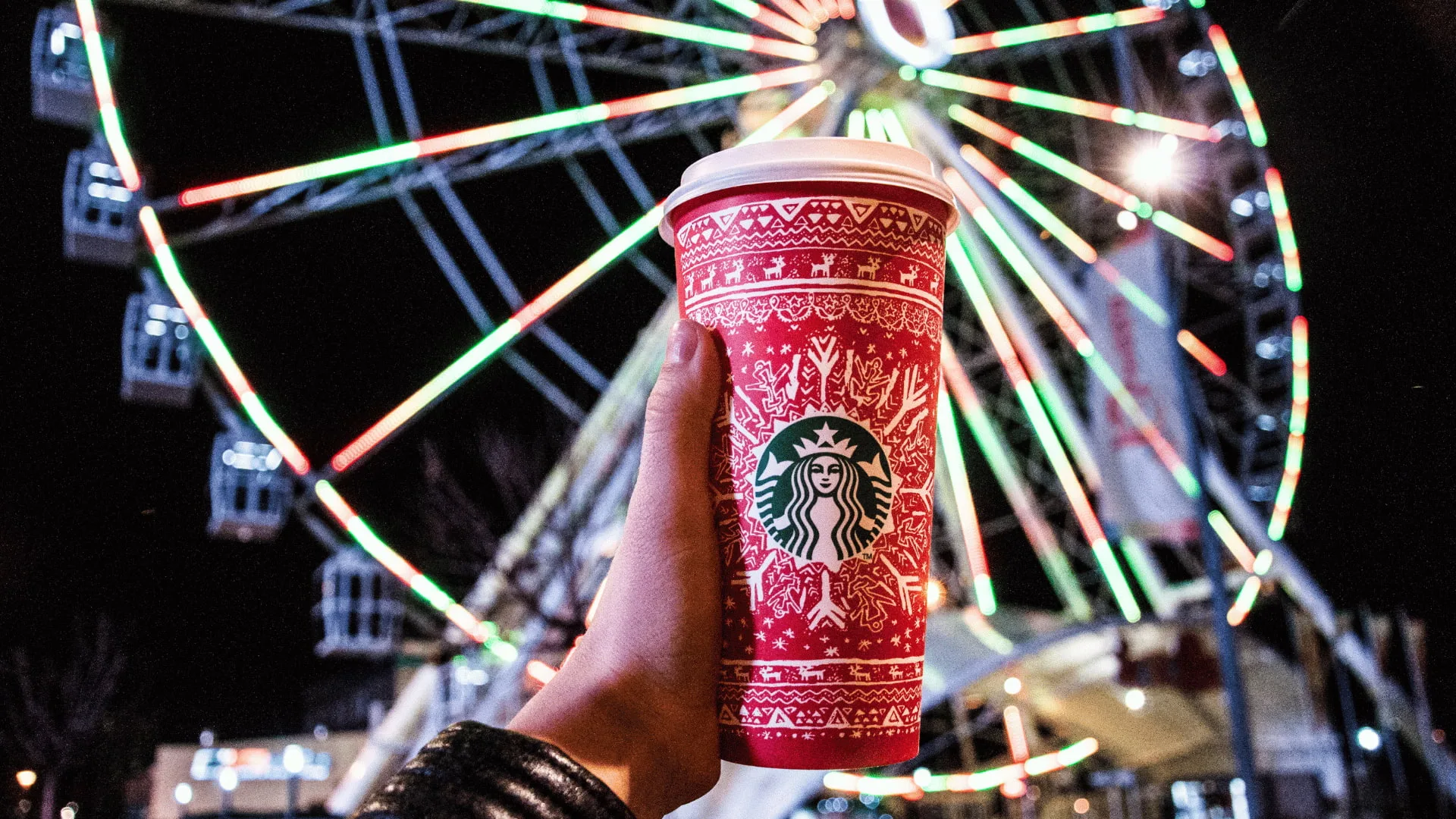 Moda Dünyasının En İkonik Kahveleri Starbucks’ta