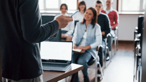 Koçlukla Güçlenen Düşünce ve Liderlik