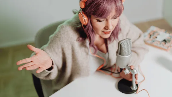 Bağırmayın, Su İçin, Ses Molası Verin!