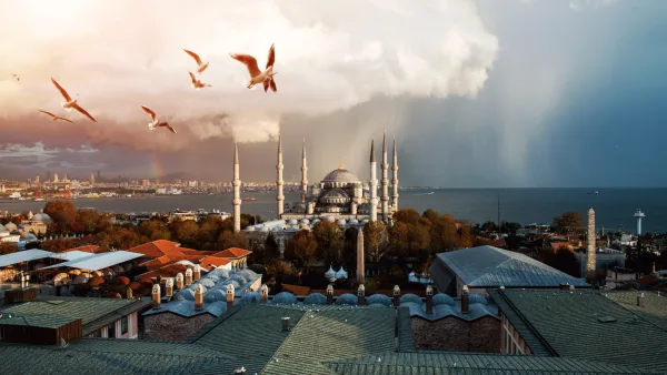 Kâmil Koç 100. Yılını "Teşekkür Zinciri" ile Kutluyor